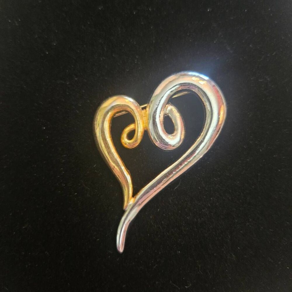 Vintage Silver & Gold 2 Tone Puffy Heart Brooch Pin